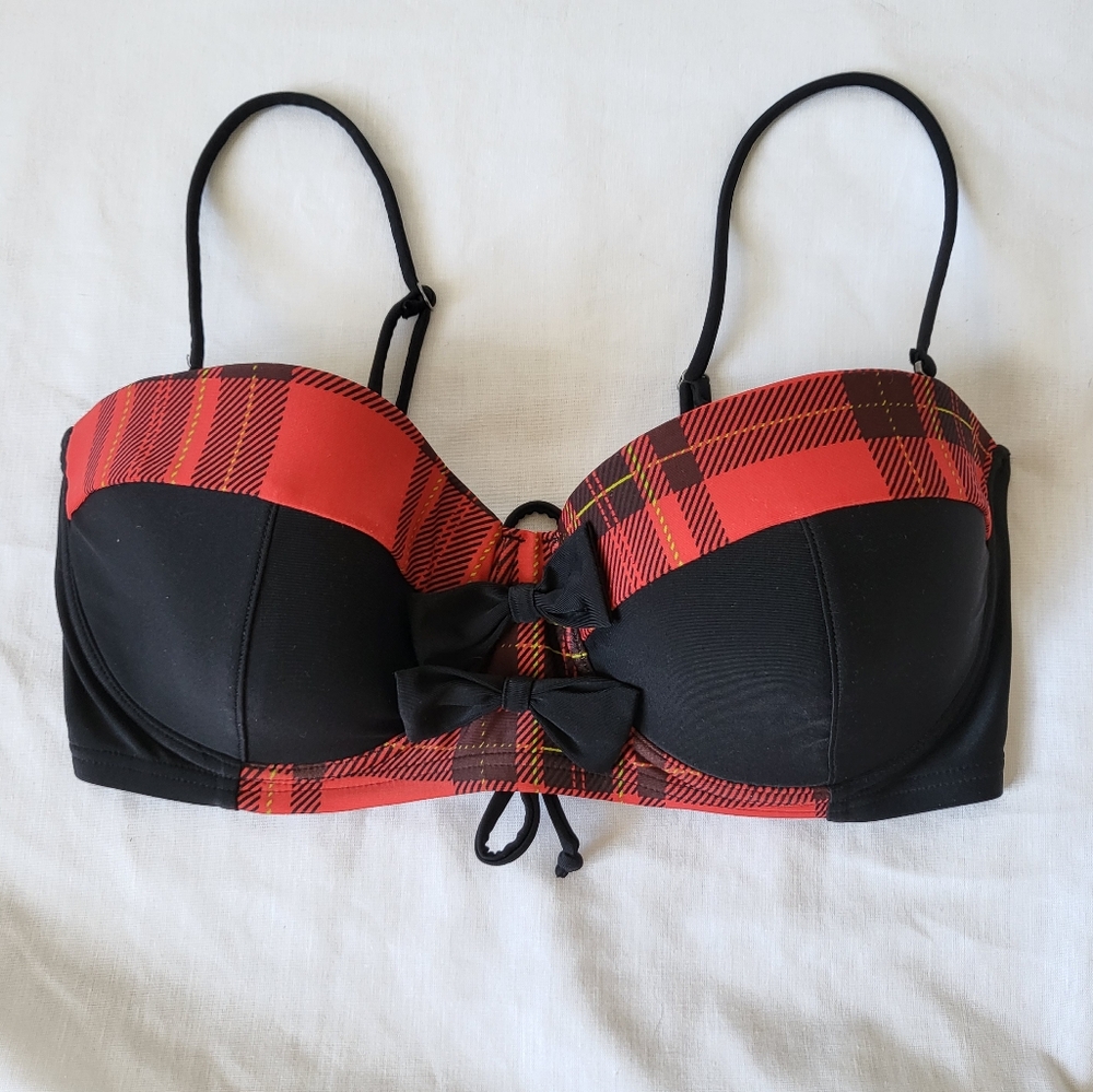 Hot Topic black and red plaid bikini top
